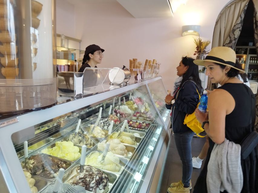 Florence: Street Food Walking Tour with Wine - Four or five stops, with room for sweets