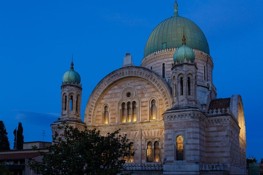 Florence: Synagogue and Jewish Museum Entry Ticket - Should you book the Florence Synagogue and Jewish Museum ticket?