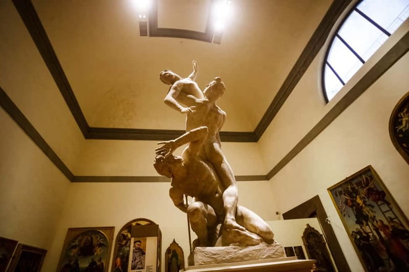 Florence: Timed Entrance Ticket to Michelangelo’s David - Small details that make the visit easier