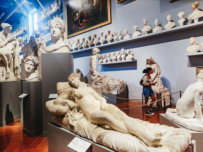 Florence: Timed Entry Ticket to Michelangelo's David & eBook - How the timed entrance works
