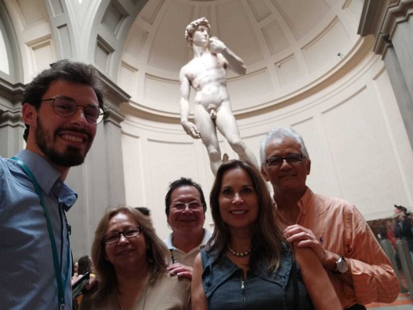 Florence: Uffizi Gallery and Accademia Gallery Guided Tour - Crossing Florence to the Accademia
