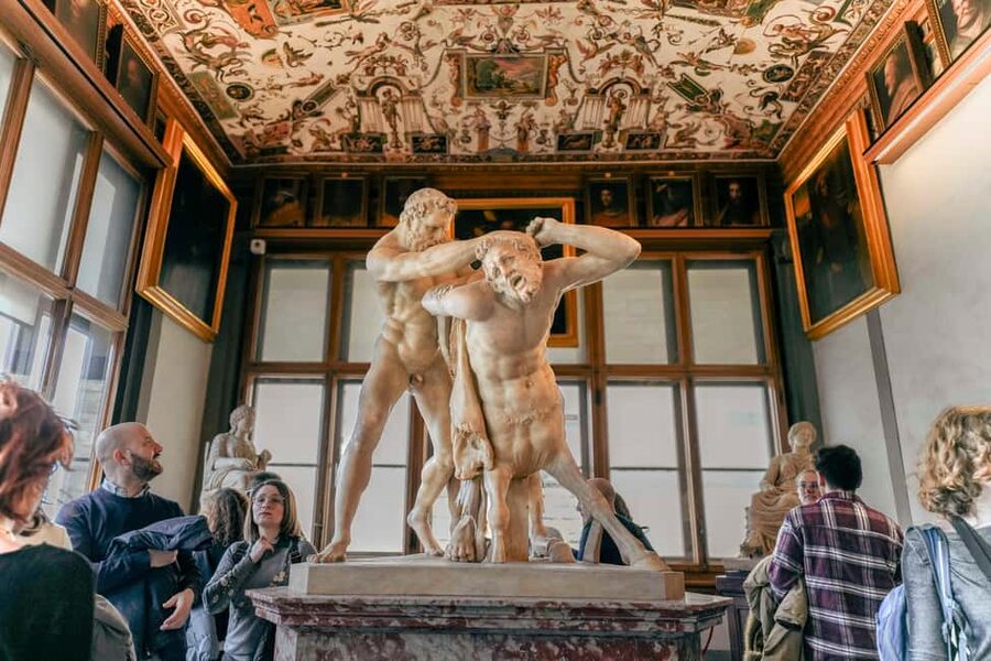 Florence: Uffizi Gallery Reserved-Entry VIP Tour - The value of the ticket and guide