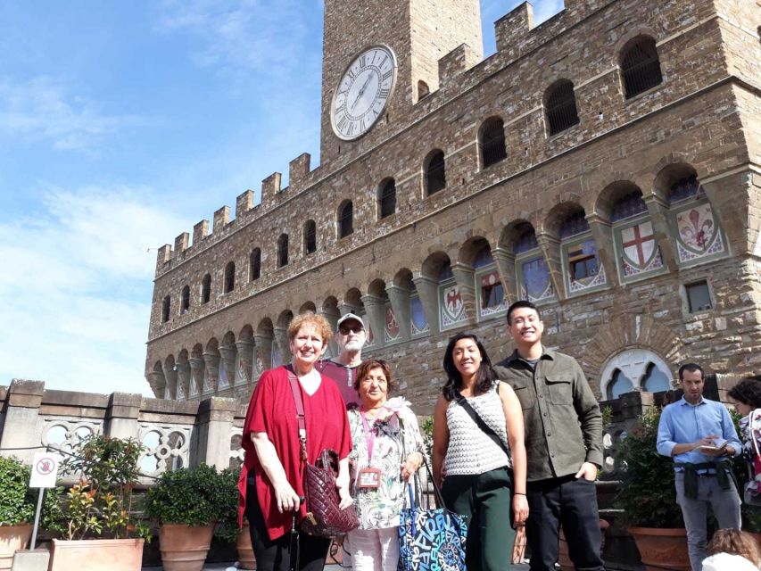 Florence: Uffizi Gallery Small Group Guided Tour - Leonardo’s Annunciation and the move toward naturalism