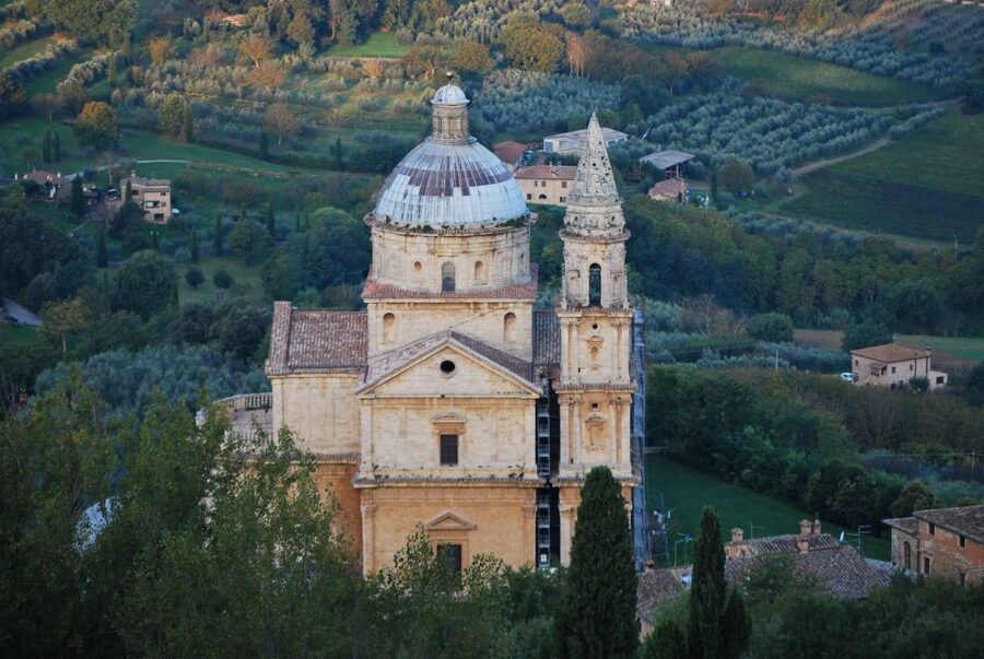 Florence: Valdorcia Wine, Brunello Montalcino, Montepulciano - Who will enjoy it most