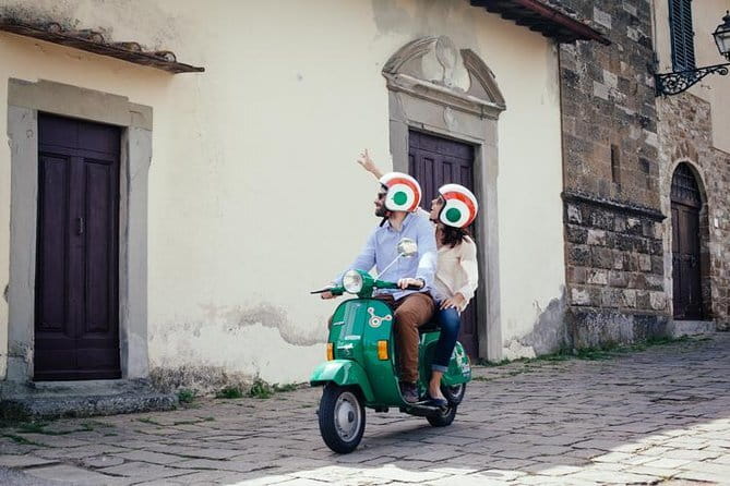 Florence Vespa Tour: Tuscan Hills and Italian Cuisine - The safety test and what first-time riders should expect