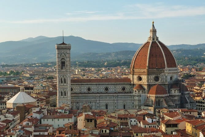 Florence Walk Tour + Wine Windows Option | Discover, Sip, Enjoy! - The Arno and Ponte Vecchio