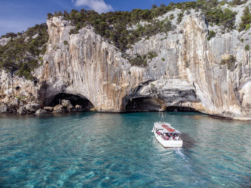 From Cala Gonone: Grotta del Bue Marino Boat Trip - What to bring, and what not to expect