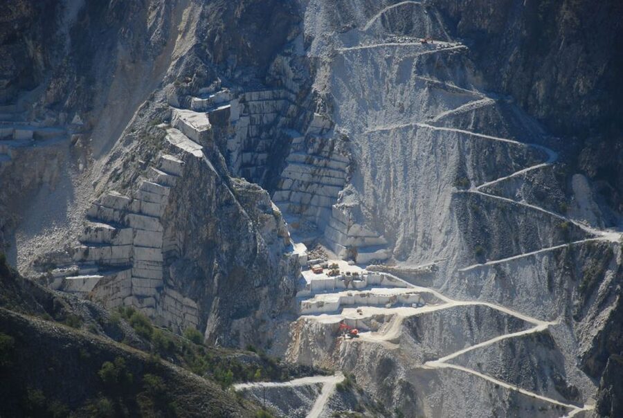 From Carrara: Marble Quarries Jeep Tour with Lardo Tasting - Why Carrara marble is worth the trip