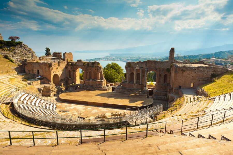 From Catania: Day Trip to Mount Etna and Taormina - Should you book this Mount Etna and Taormina tour?