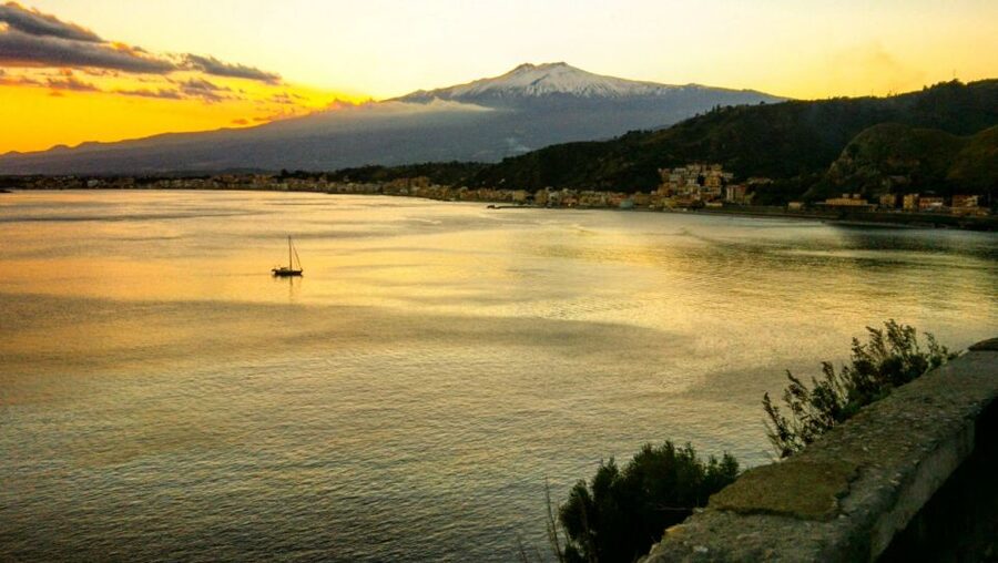 From Catania: Guided Tour of Mount Etna and Taormina - The lava cave and what may change