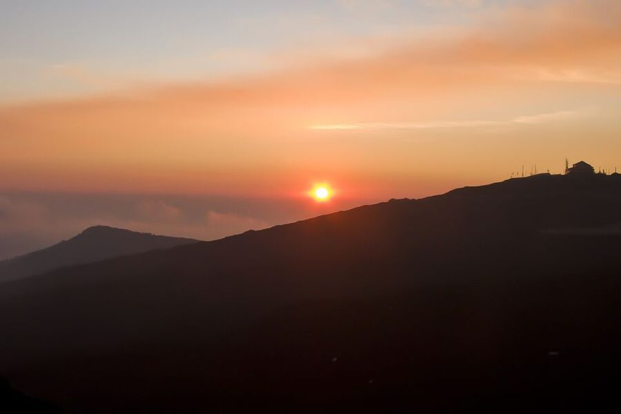 From Catania: Mount Etna Sunset Tour with Tasting and Cave - FAQ