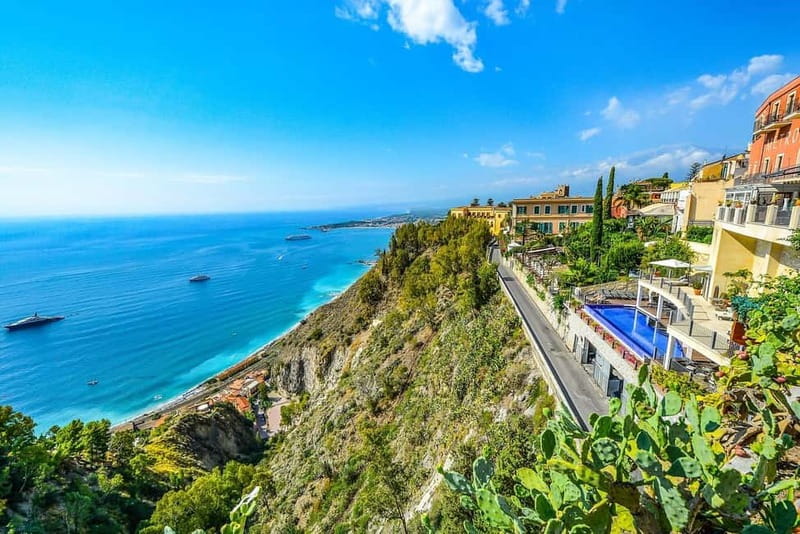 From Catania: Taormina, Savoca, & Castelmola Tour w/ Lunch - The guide makes the difference