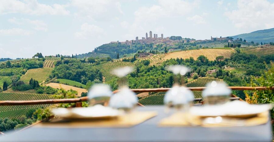 From Florence: Siena, San Gimignano, Pisa & Lunch at Winery - Pisa closes the tour with its famous white marble monuments