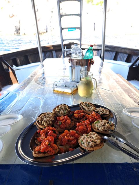 From Ischia: Procida Island Full-Day Boat Tour with Lunch - Who should book this Ischia boat trip
