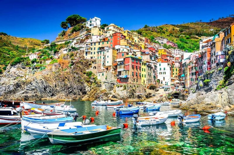 From La Spezia: Cinque Terre Small Group Tour with Limoncino - Why the train is the right way to see Cinque Terre