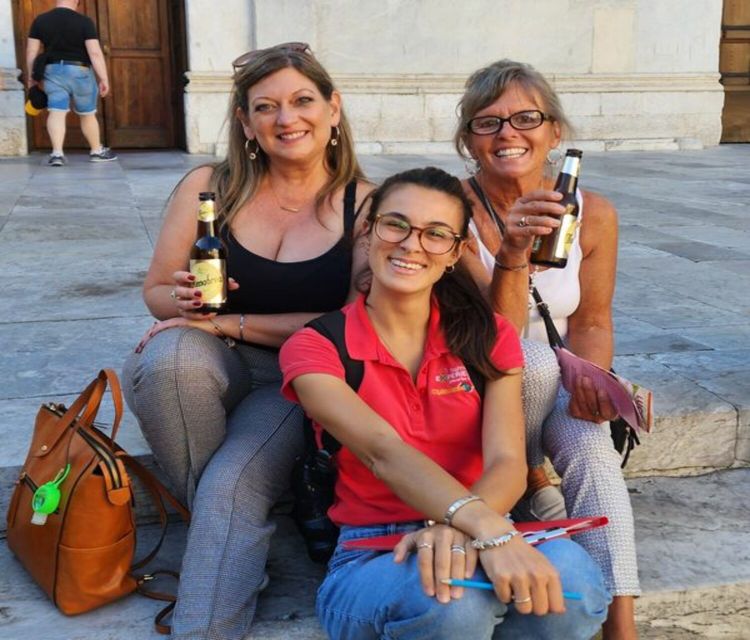 From La Spezia: Round-Trip to Pisa Cruise Shore Excursion - Finding the Green-Shirted Guide at La Spezia