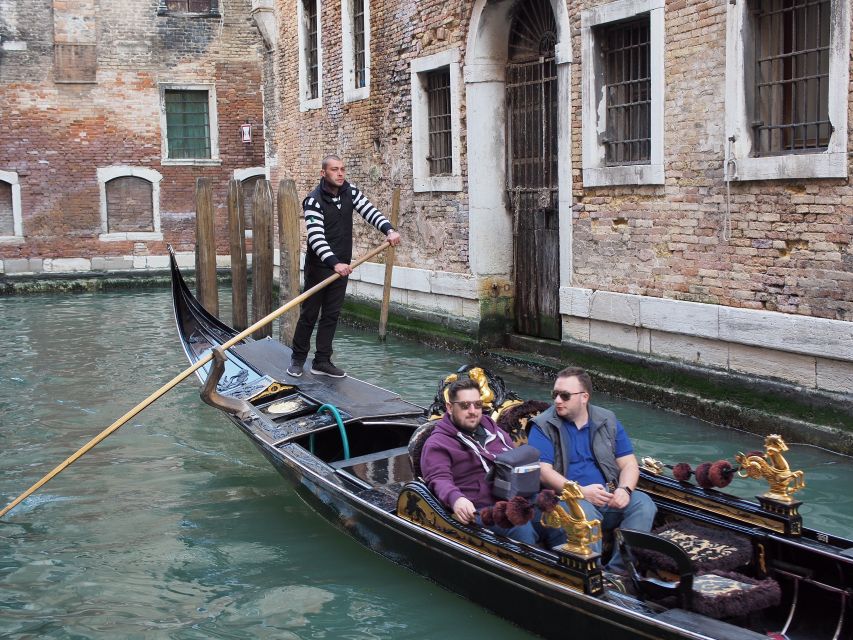 From Lake Garda: Full-Day Guided Group Tour of Venice - What the $94.37 price really buys