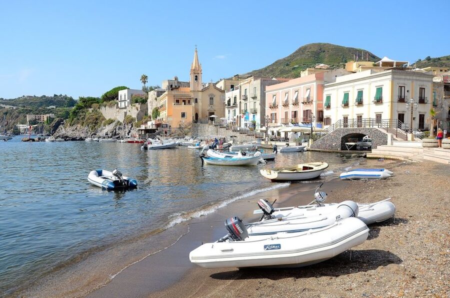 From Milazzo: Lipari and Vulcano Day Trip - Vulcano is the place for swimming and volcanic oddities