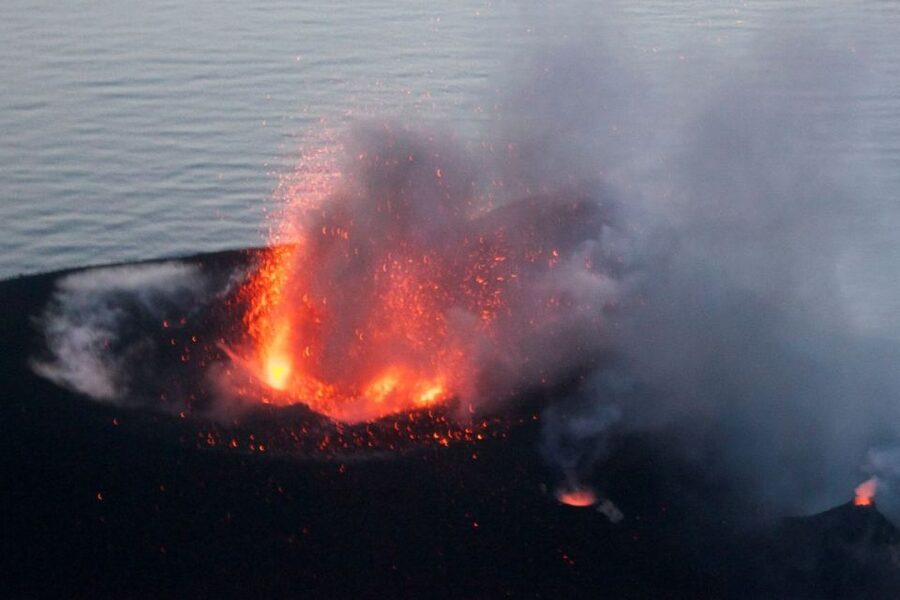 From Milazzo: Panarea and Stromboli Boat Trip by Night - Key points before you book