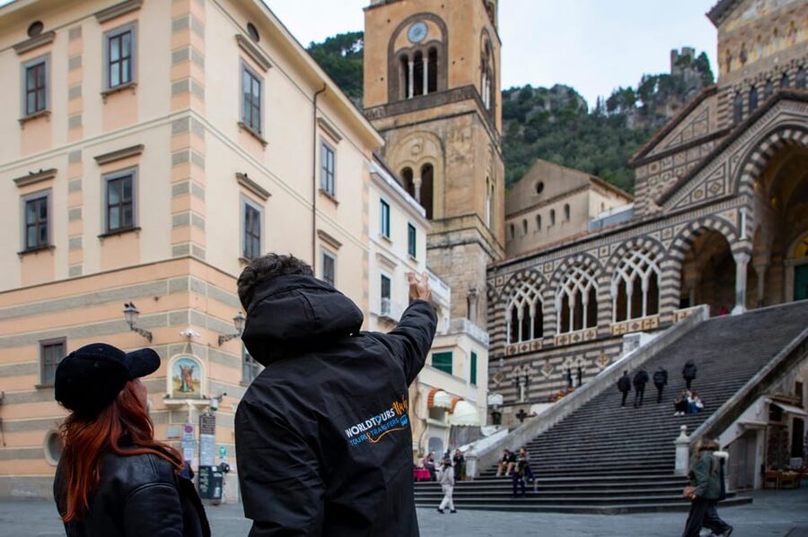 From Naples: Amalfi Coast Full-Day Trip - Sorrento and the 20-minute limoncello stop