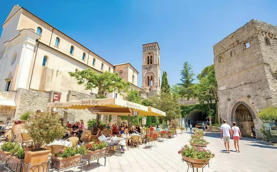 From Naples: Amalfi Coast Full-Day Trip - The road is part of the experience