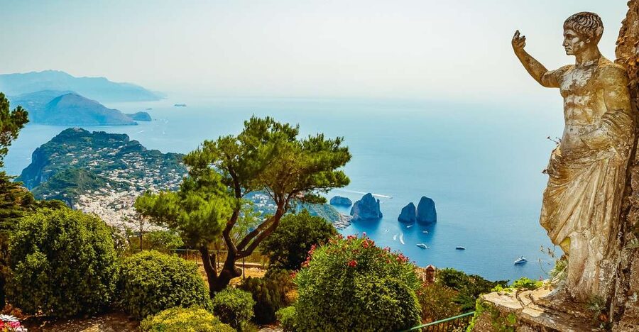 From Naples: Capri and Blue Grotto Day Tour - What the guides add to the day