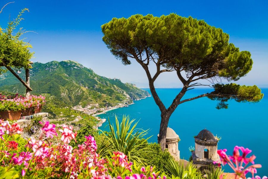 From Naples: Free Time in Amalfi & Positano - Three hours to explore Positano