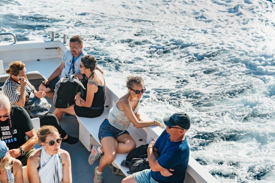 From Naples: Gulf of Naples & Capri Sightseeing Boat Tour - Marina Grande and the boat circuit of Capri