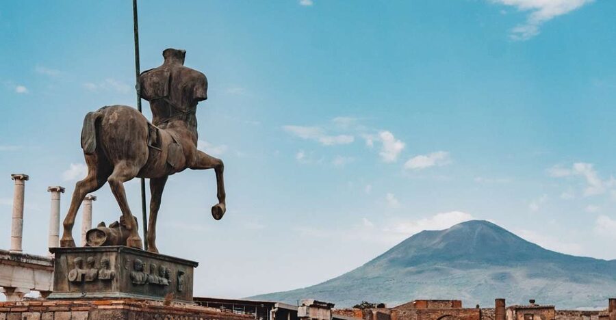 From Naples: Mount Vesuvius and Pompeii Ruins Combo Day Trip - What this Naples day trip really offers
