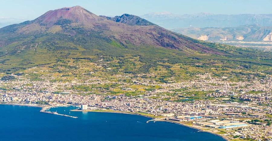 From Naples: Mount Vesuvius Transfer with Entry Tickets - Walking the Final 1,000 Meters to the Crater