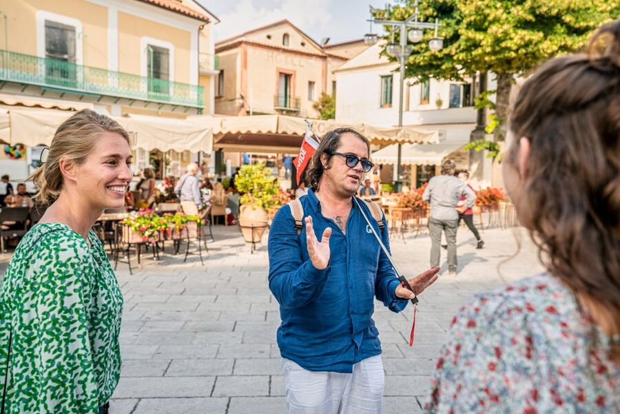 From Naples or Sorrento: Amalfi Coast Full-Day Trip - What the guide adds to the day