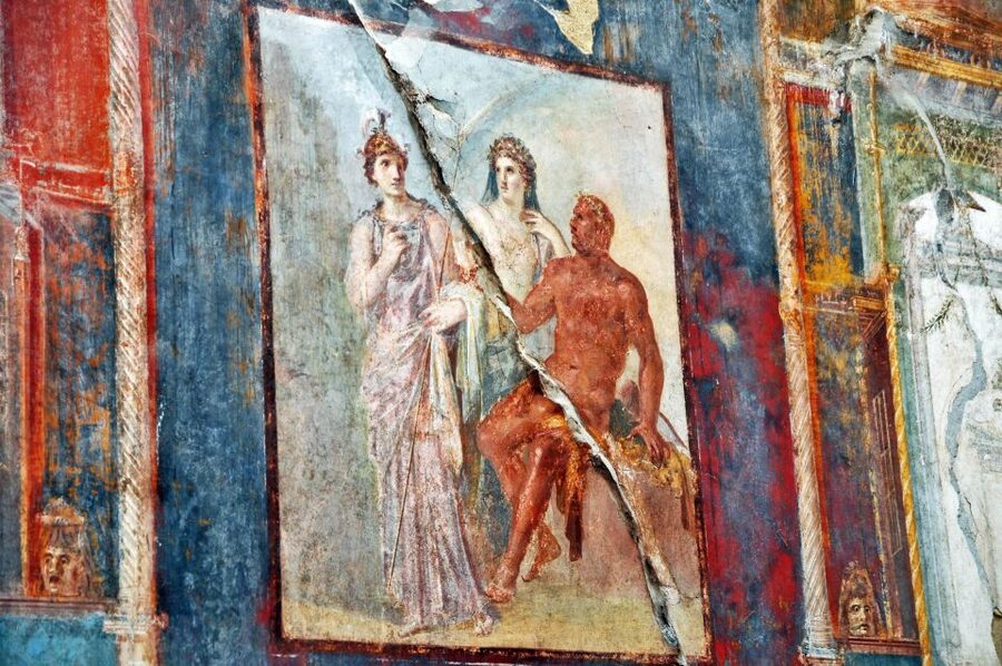 From Naples: Pompeii, Herculaneum, & Vesuvius Full-Day Tour - Why this one-day route works