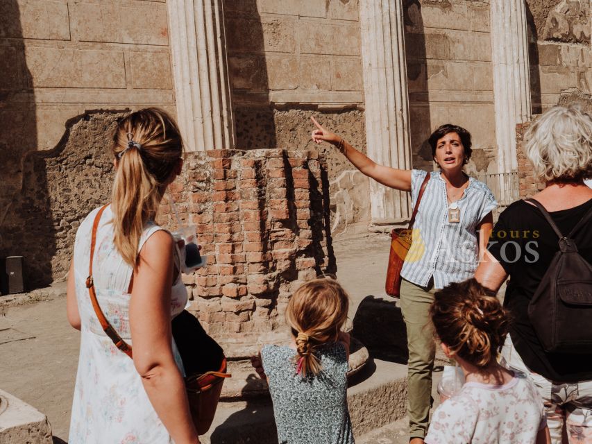 From Naples: Pompeii & Herculaneum with Archaeologist Guide - Herculaneum: the most detailed stop