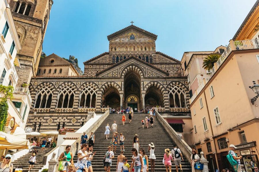 From Naples: Positano and Amalfi Boat Tour with Drinks - Two hours in ancient Amalfi