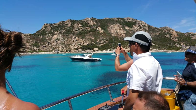 From Palau: 4 stops boat tour to La Maddalena archipelago - Food, facilities and what to pack