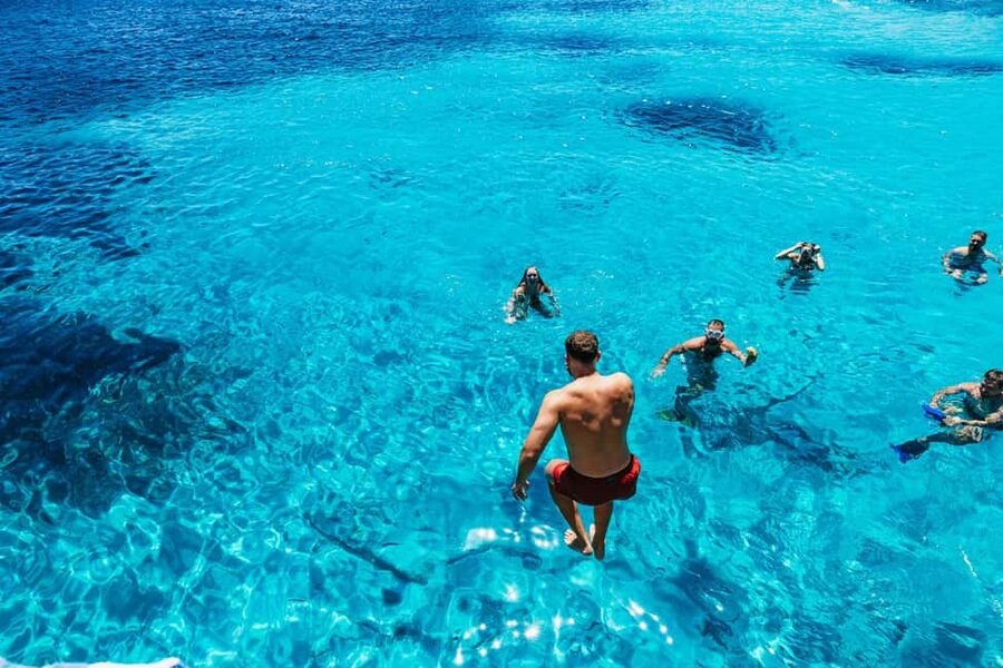 From Palau/La Maddal: Boat Tour of La Maddalena Archipelago - Is $81 a good value?