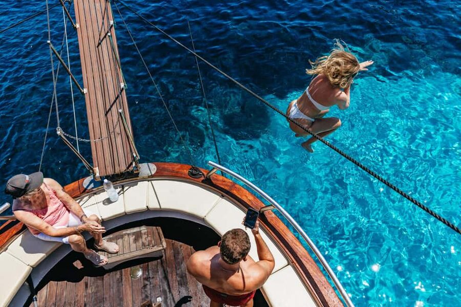 From Palau/La Maddal: Boat Tour of La Maddalena Archipelago - Cala Serena gives you the first swim