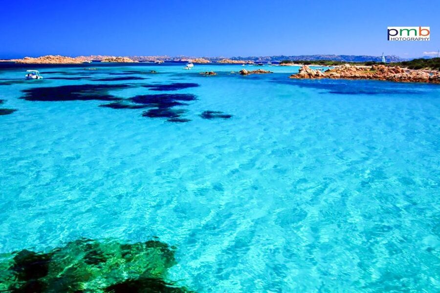 From Palau: La Maddalena Archipelago Day Tour by Boat - Food, drinks, and the onboard routine