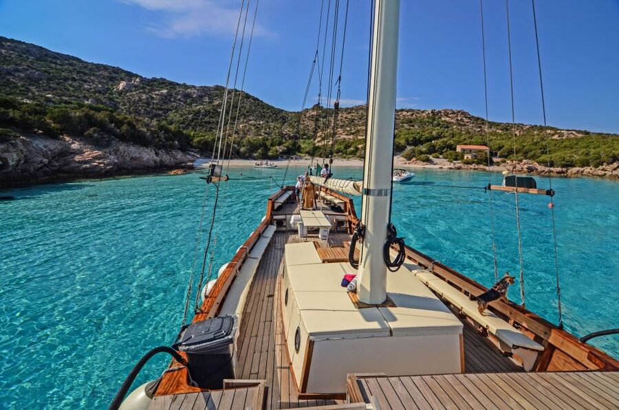 From Palau or La Maddalena: Archipelago Sailing Ship Tour - Food, shade, and comfort on board