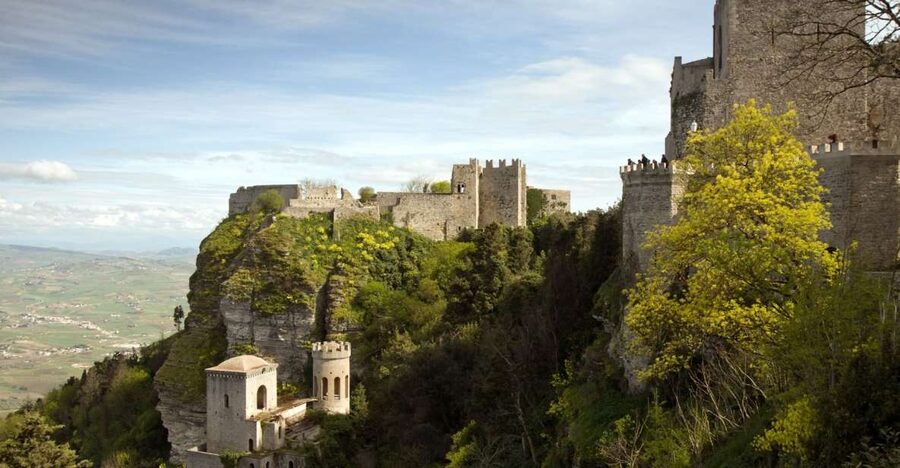 From Palermo: Erice and Marsala Day Trip with Lunch - The Sicilian lunch is more than a quick stop