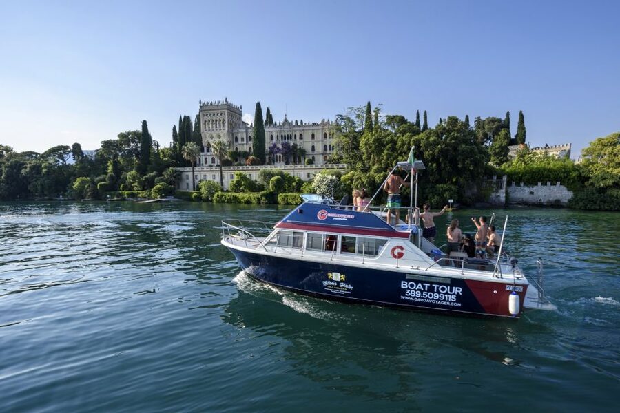 From Peschiera: Garda East Coast Cruise to Sirmione - One hour to 1.5 hours in Sirmione