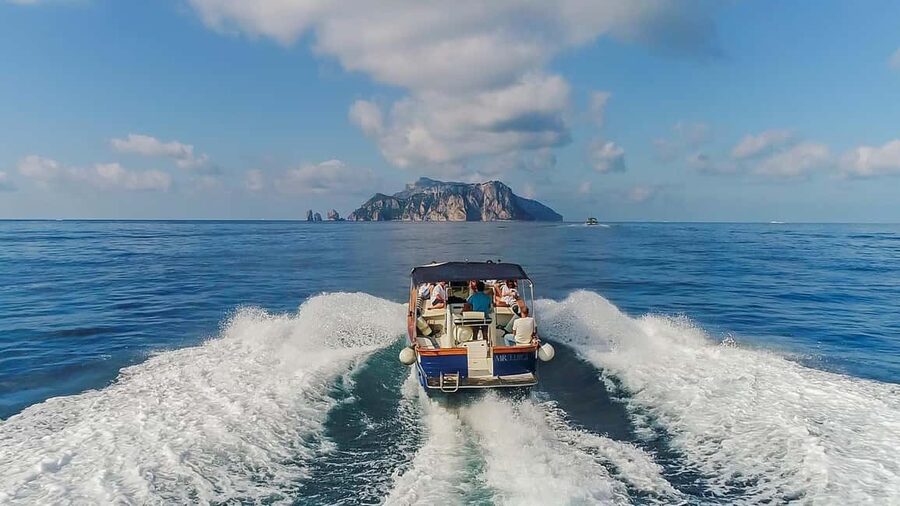 From Positano: Day trip to Capri - Group Tour by boat - Leaving Positano from Spiaggia Grande