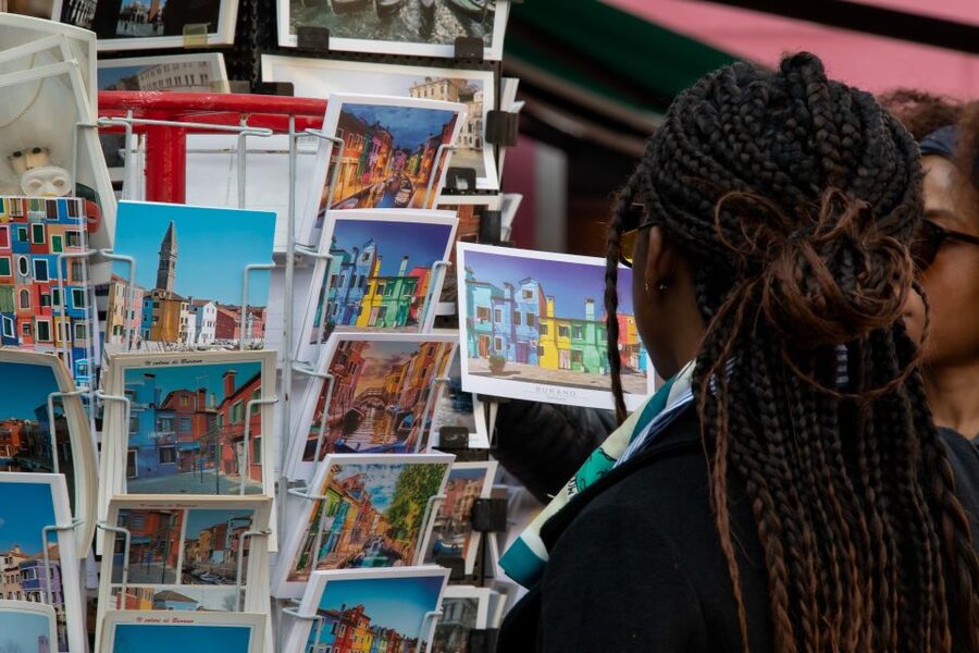 From Punta Sabbioni: Venice, Murano & Burano Guided Tour - Burano and its colored houses