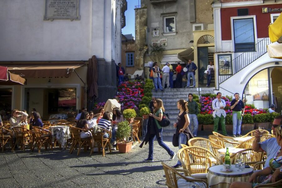 From Rome: Capri Island Day Trip - Five and a half hours to choose your Capri
