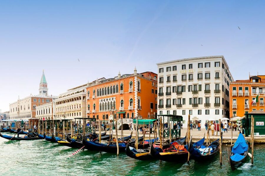 From Rome: Day Trip to Venice by High-Speed Train - The eight-hour train commitment