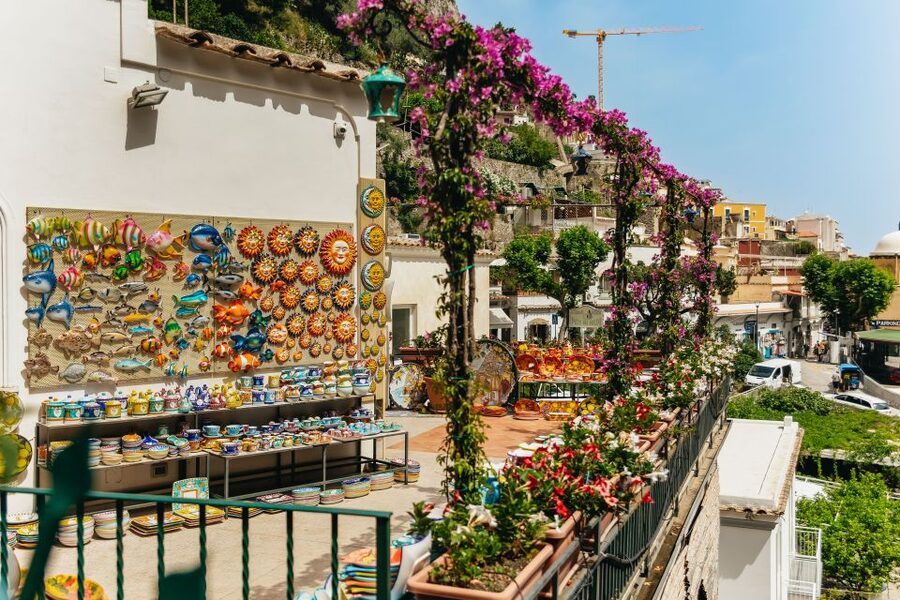 From Rome: Pompeii, Amalfi Coast and Positano Day Trip - Meeting the coach at Piazza del Popolo