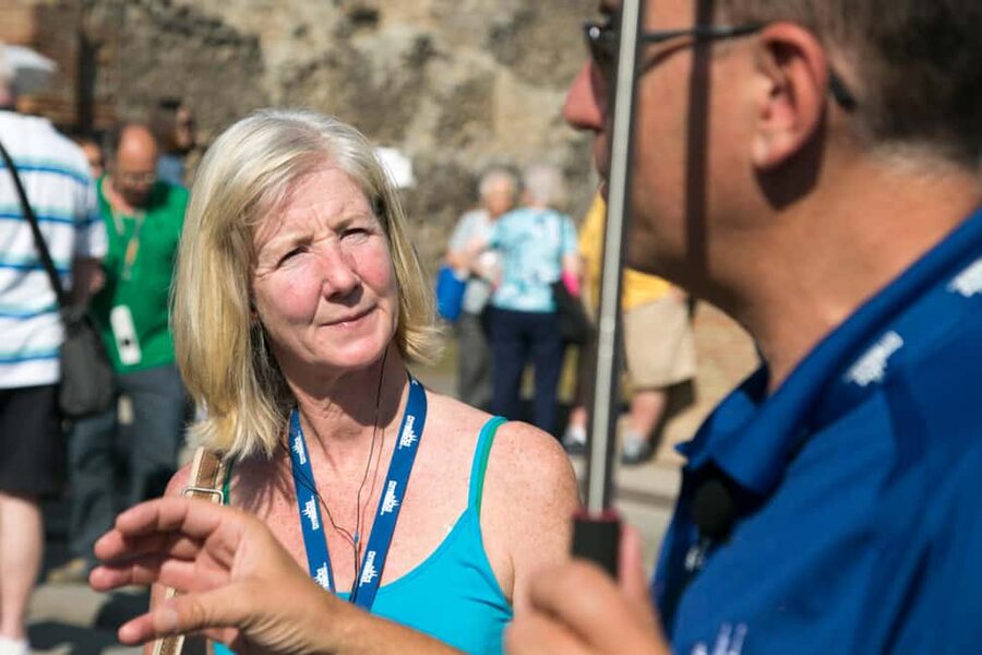 From Rome: Pompeii, Amalfi Coast, and Sorrento Day Trip - Pompeii with an archaeologist