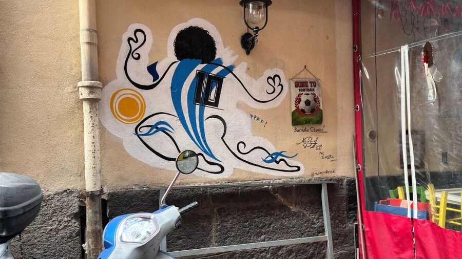 From Rome: Pompeii and Naples Day Trip by High-Speed Train - The transfer from Naples to Pompeii