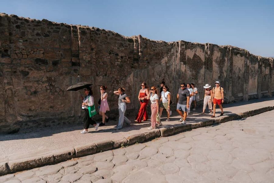 From Rome: Pompeii with Expert Guide & Amalfi Coast Day Trip - What to bring and how to prepare