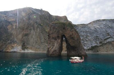 From Rome: Ponza Island Day Trip with Boat Excursion